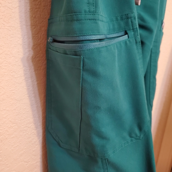 Figs size M/P scrub pants - Picture 5 of 7